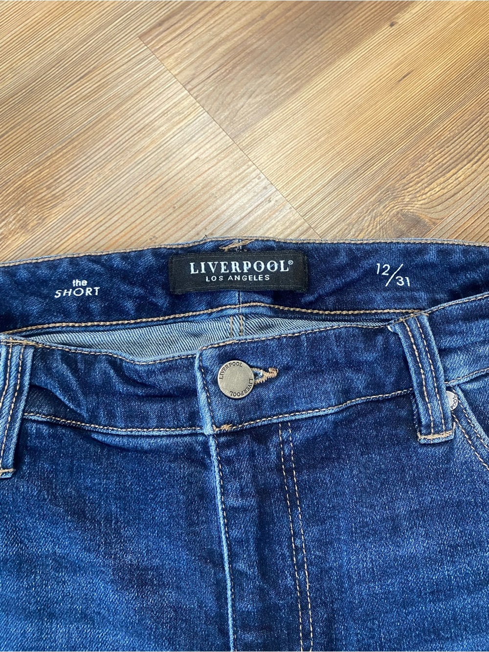 4/$16 Liverpool Jean Shorts - Picture 7 of 10